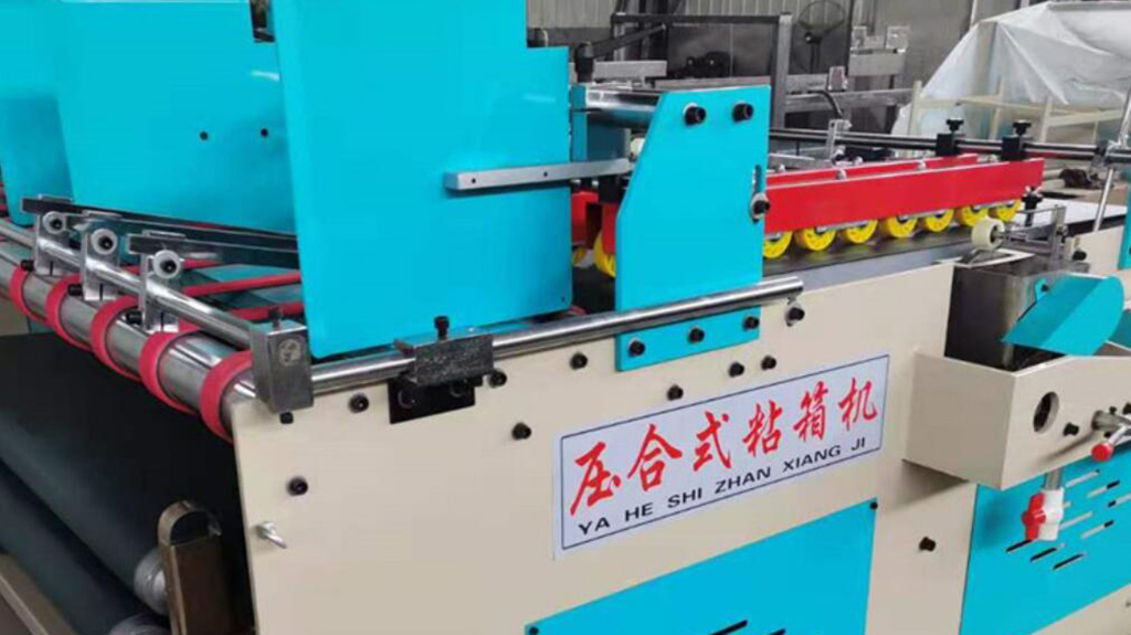 gluing machine